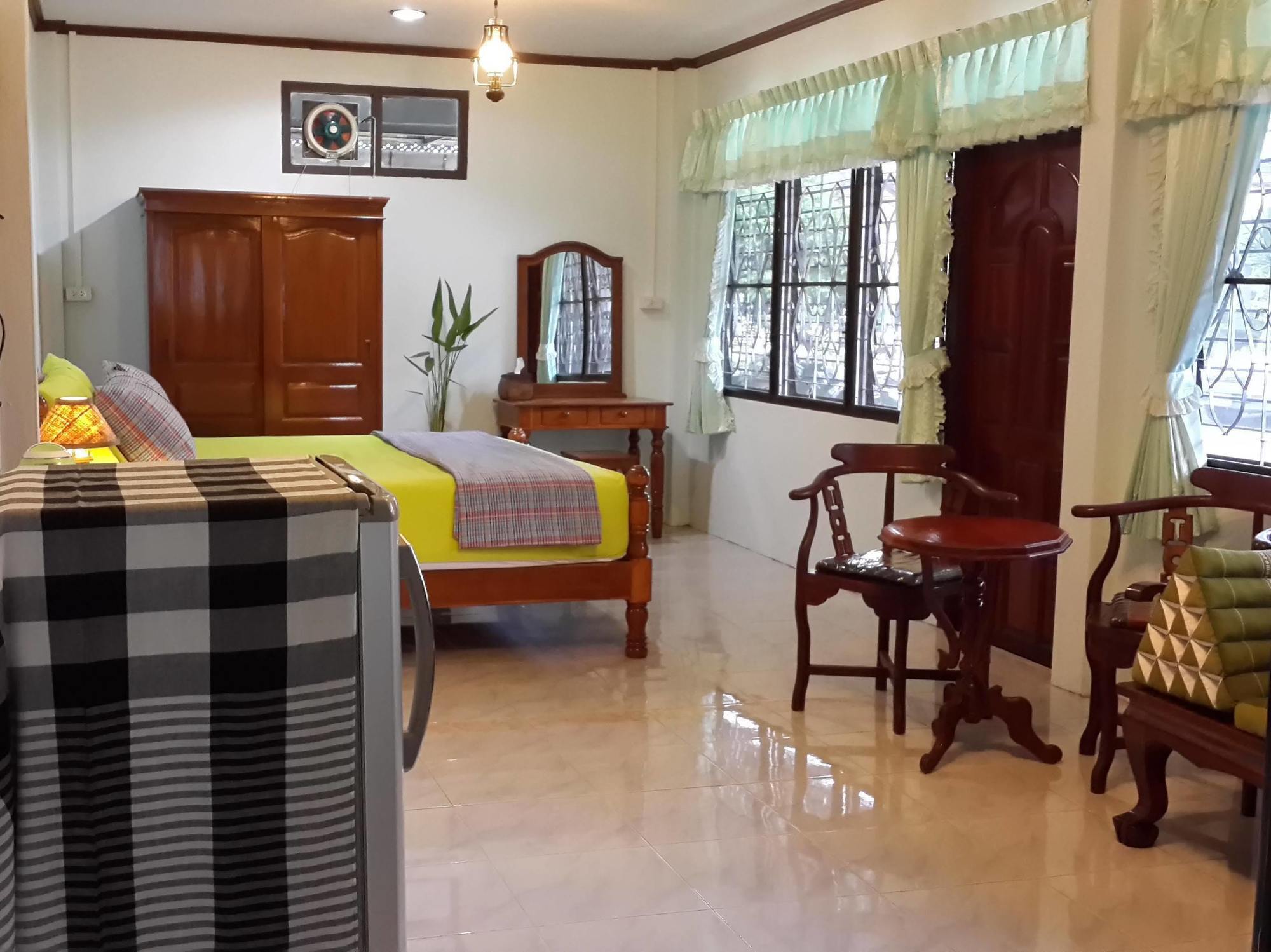 The Stay Guest House Loei Exteriör bild